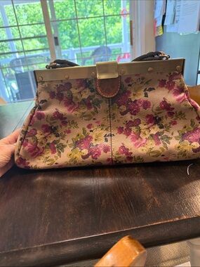 Patricia Nash purse